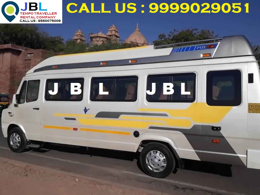 Tempo traveller on rent in Express way Noida